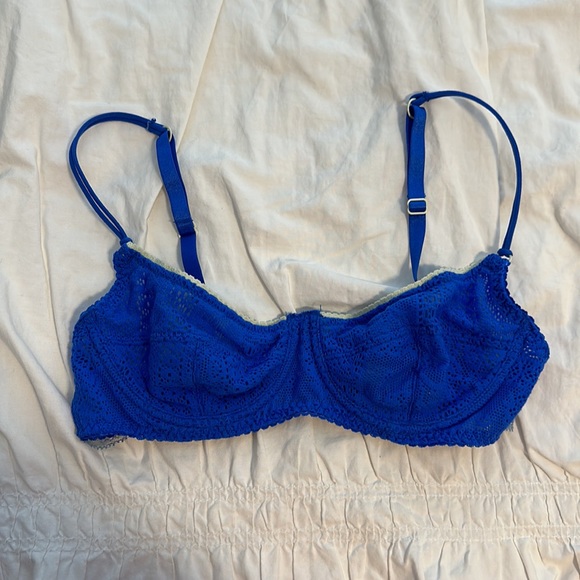 Bralettes - Picture 5 of 7